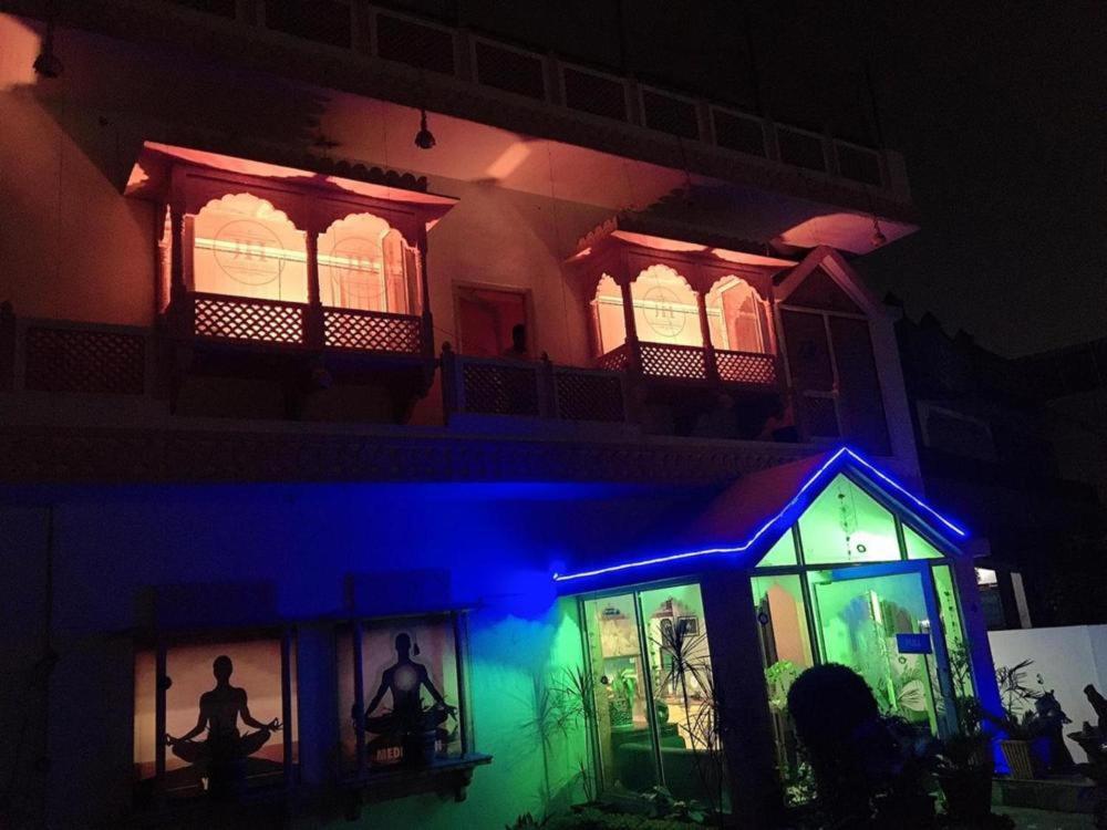 Hotel Singhasan House ชัยปุระ ภายนอก รูปภาพ